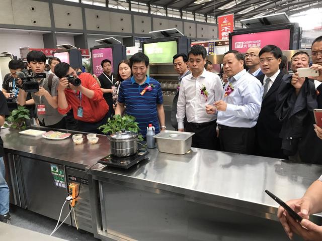 食堂廚房設(shè)備 食堂廚房設(shè)備